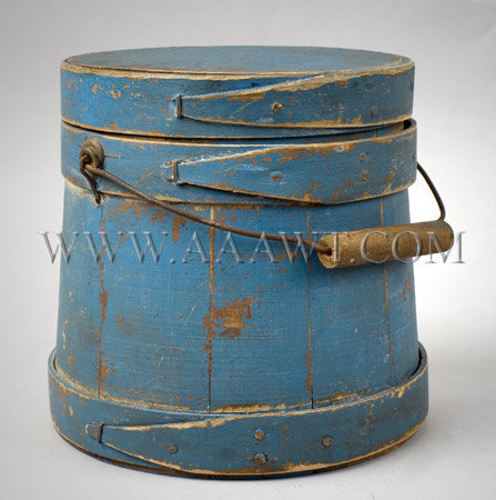 Small Bail-Handle Sugar Bucket
Old Robins Egg Blue Over Red
Late 19th Century, entire view